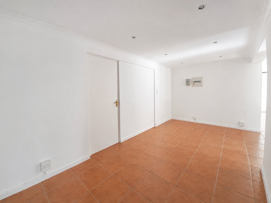 3 Bedroom Property for Sale in Atlantic Beach Golf Estate Western Cape